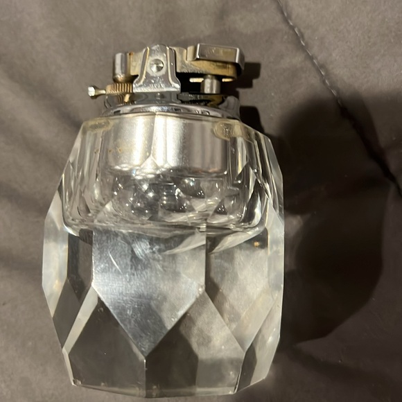 Crystal Tabletop Lighter - Picture 2 of 3